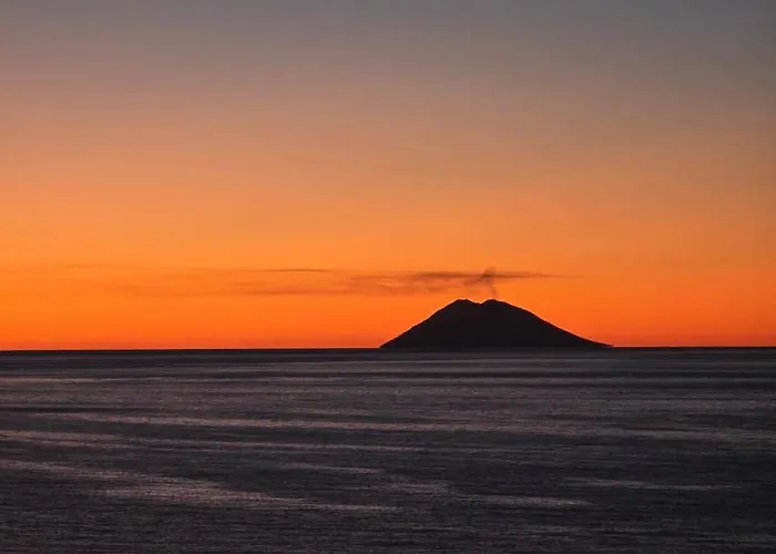 לינה וארוחת בוקר Atlantide 3*